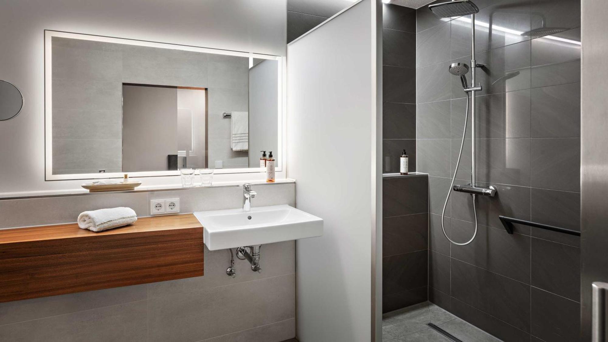 Hotel Central Hof  Ngoại thất bức ảnh